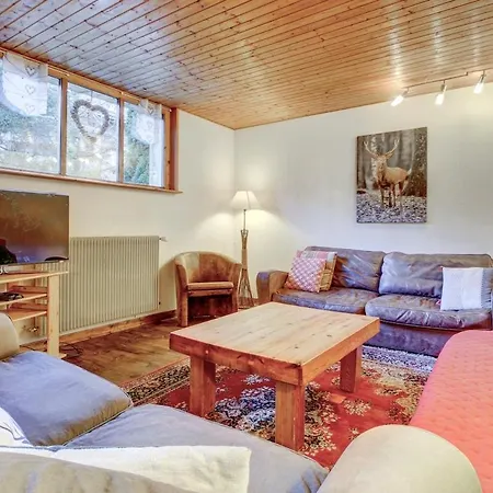 Spacious 4 Bedroom In Romand